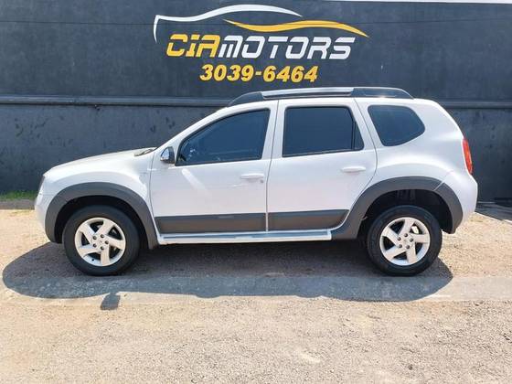 RENAULT DUSTER 2.0 DYNAMIQUE 4X2 16V FLEX 4P AUTOMÁTICO RENAULT DUSTER 2.0 DYNAMIQUE 4X2 16V FLEX 4P AUTOMÁTICO